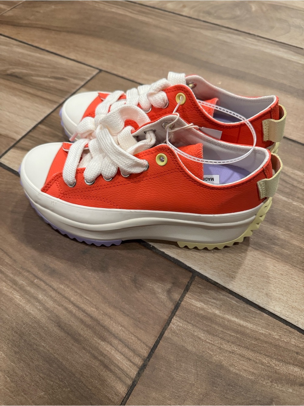 NWT Converse Run Star Hike Platform Low color pop - Picture 4 of 7